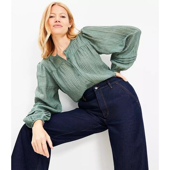 Loft Green Crinkle Button Up Peasant Blouse - XS - Picture 1 of 10